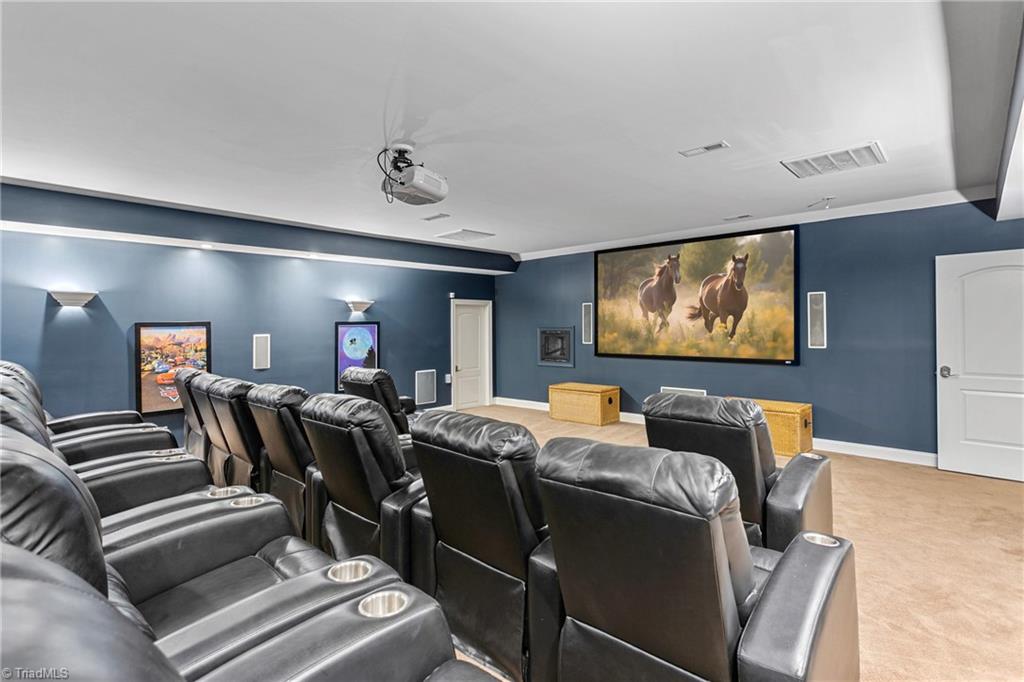 property viewer photo 31