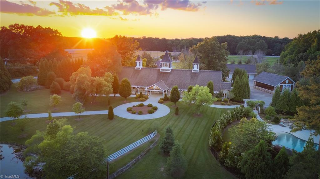 property viewer photo 49
