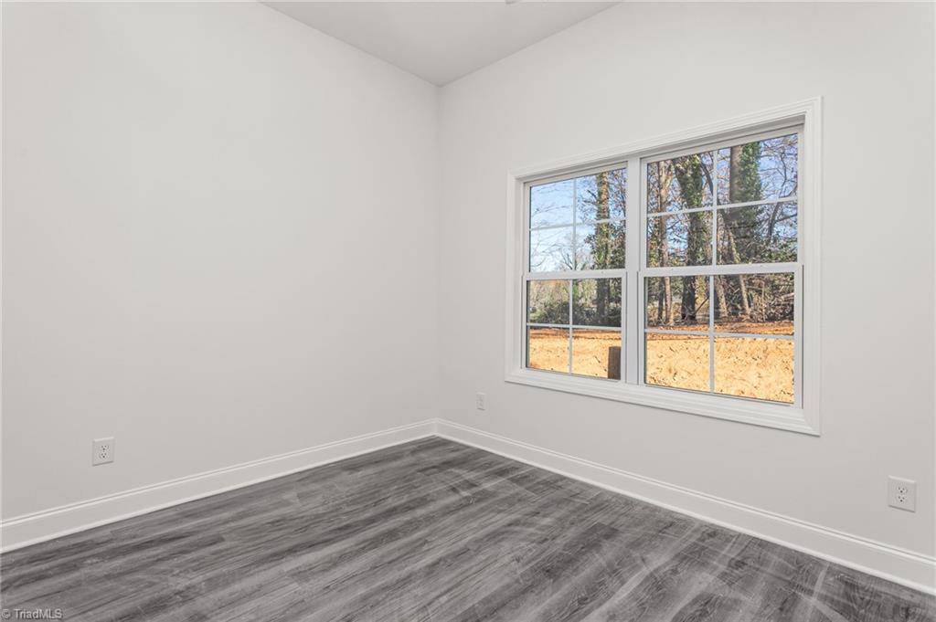 property viewer photo 8