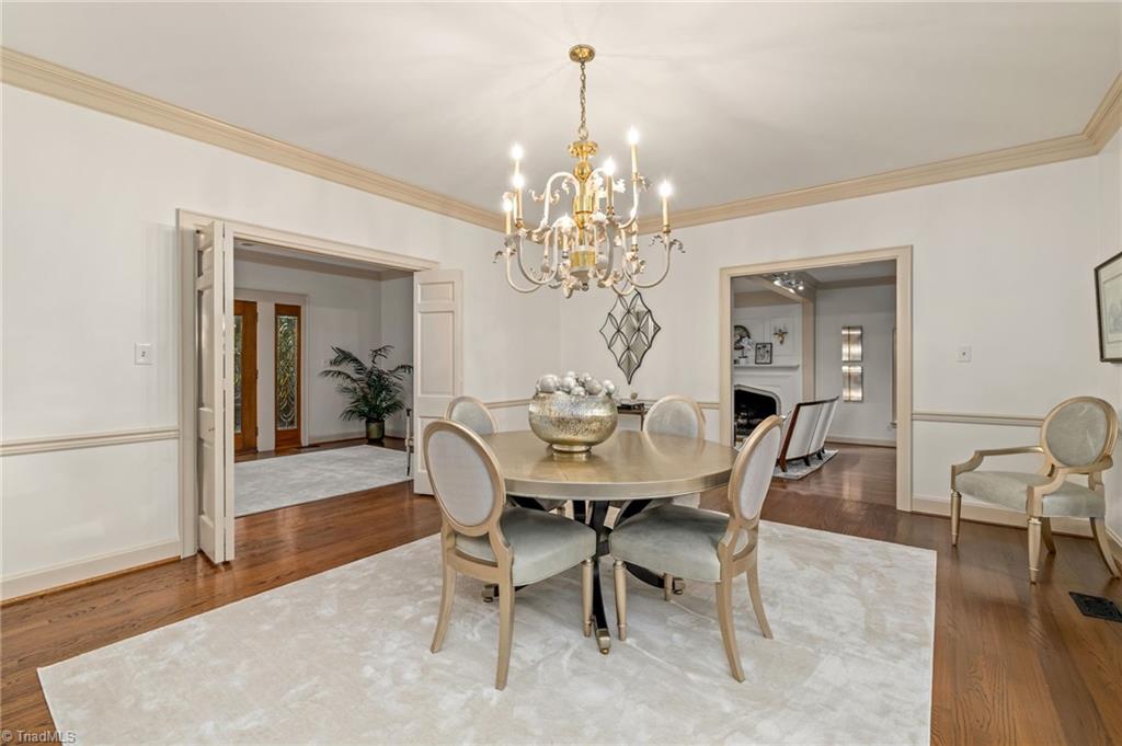 property viewer photo 10