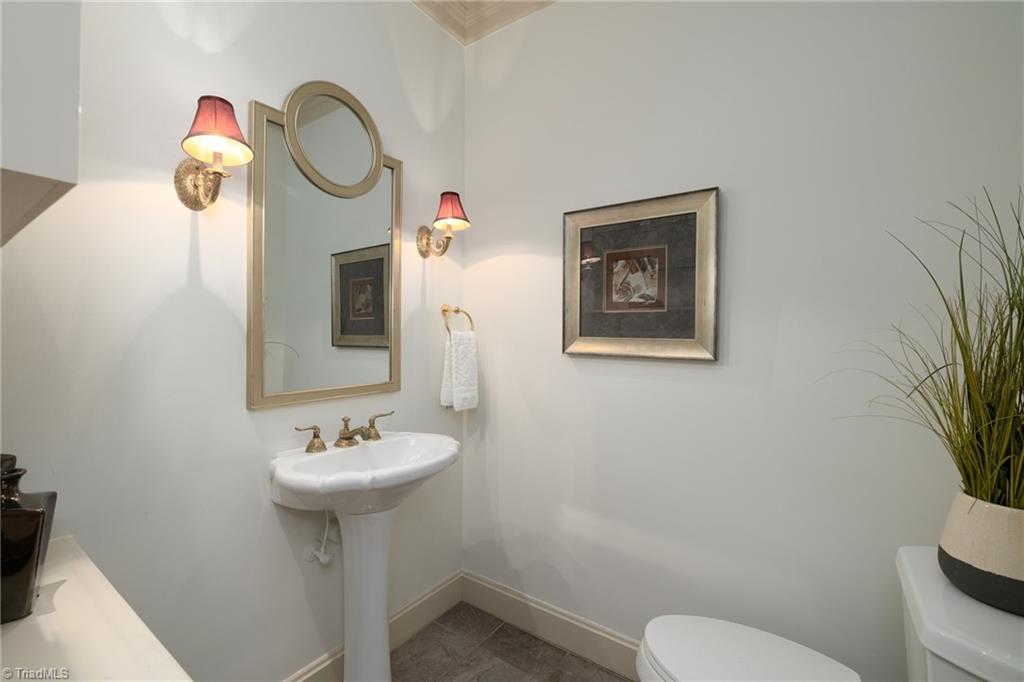 property viewer photo 17