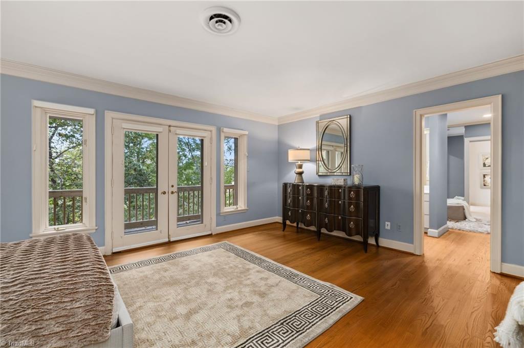 property viewer photo 23