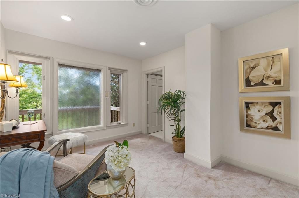 property viewer photo 28