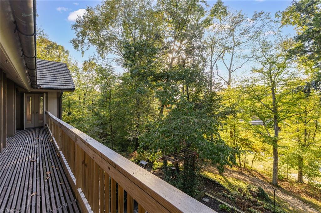 property viewer photo 41