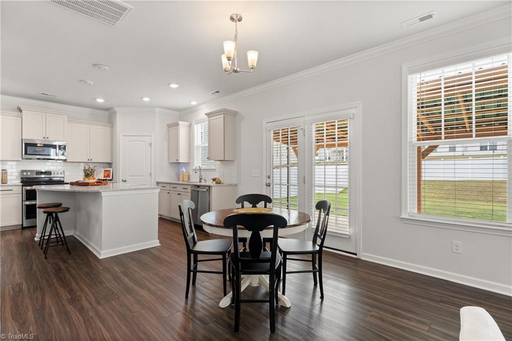 property viewer photo 13