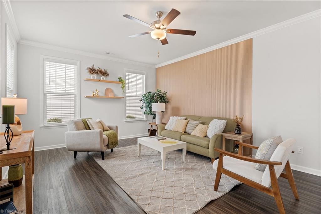 property viewer photo 15