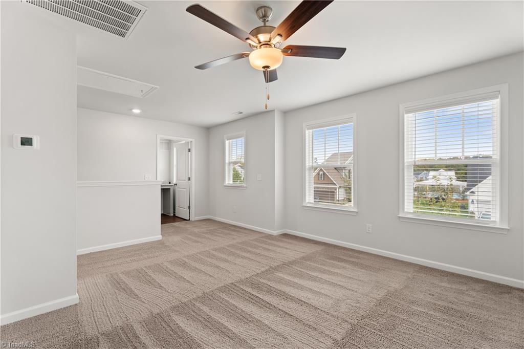 property viewer photo 20