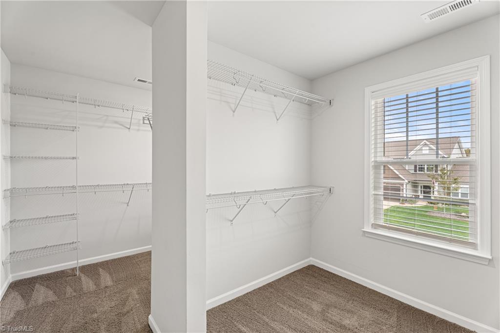 property viewer photo 25