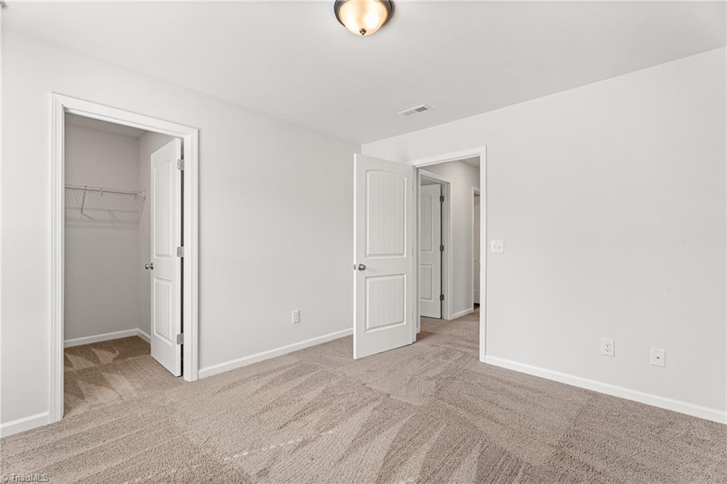 property viewer photo 27