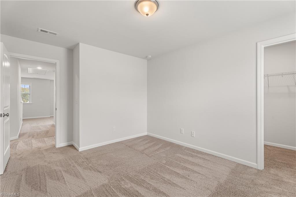 property viewer photo 30