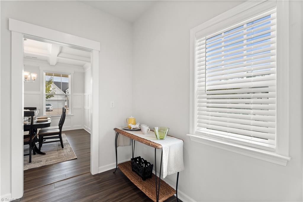 property viewer photo 8
