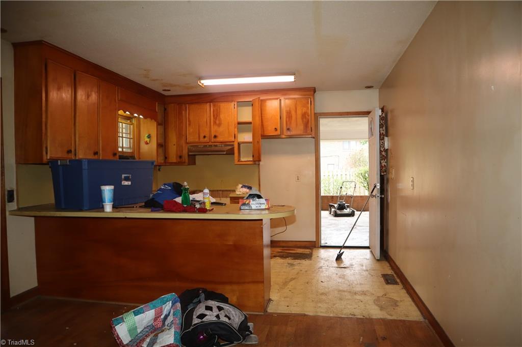 property viewer photo 3