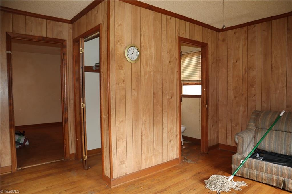 property viewer photo 5