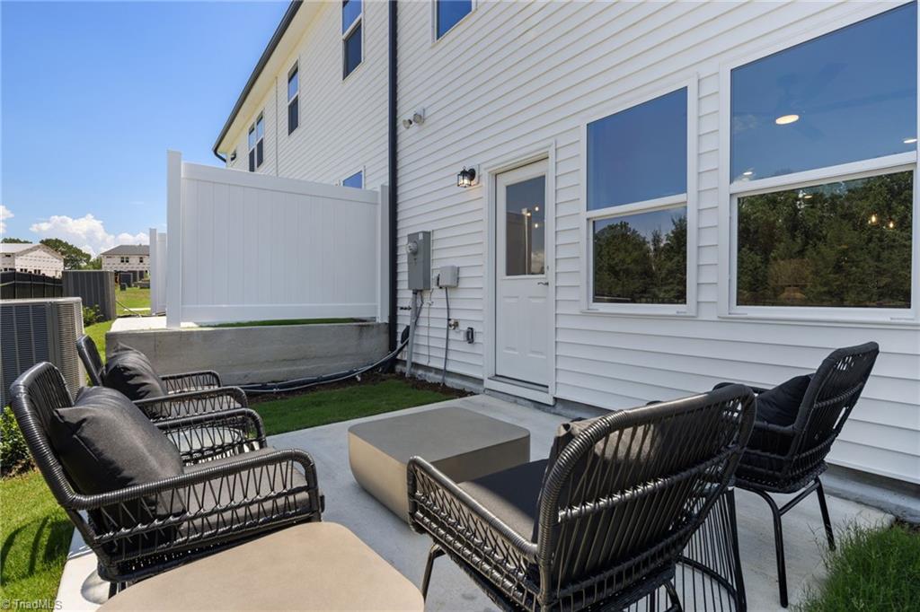 property viewer photo 17