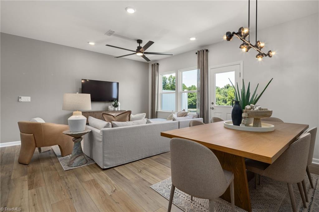 property viewer photo 8