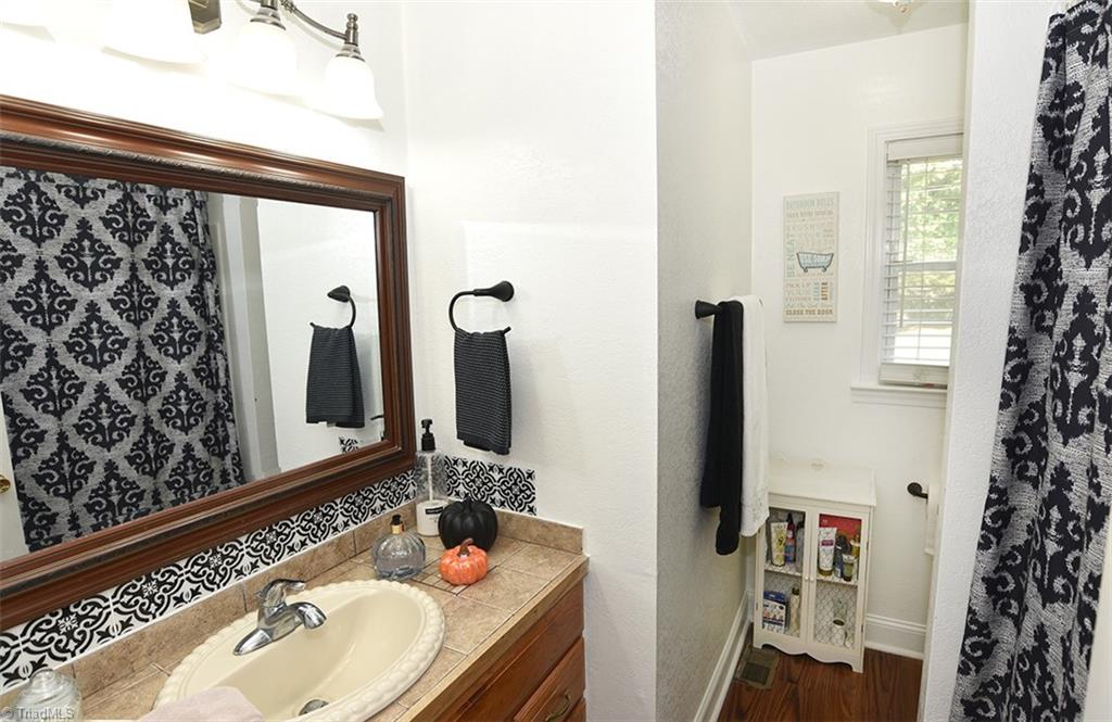 property viewer photo 17