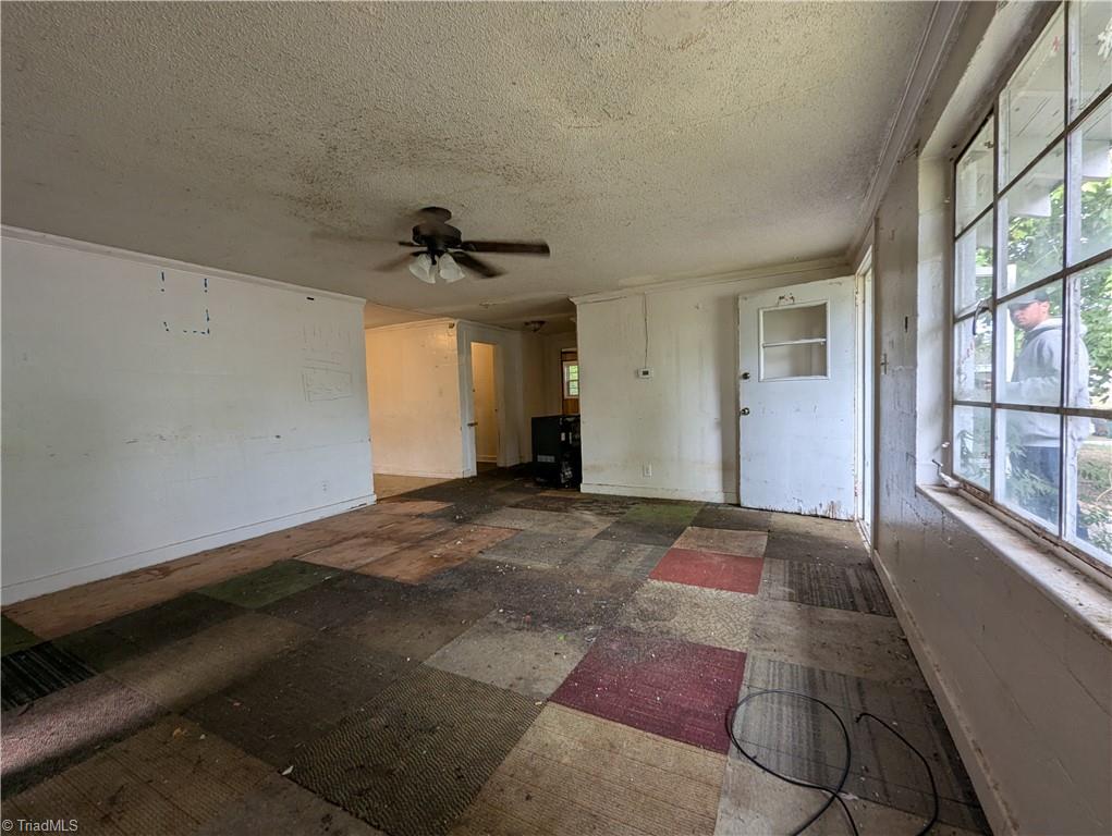 property viewer photo 14