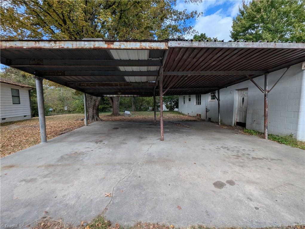 property viewer photo 8