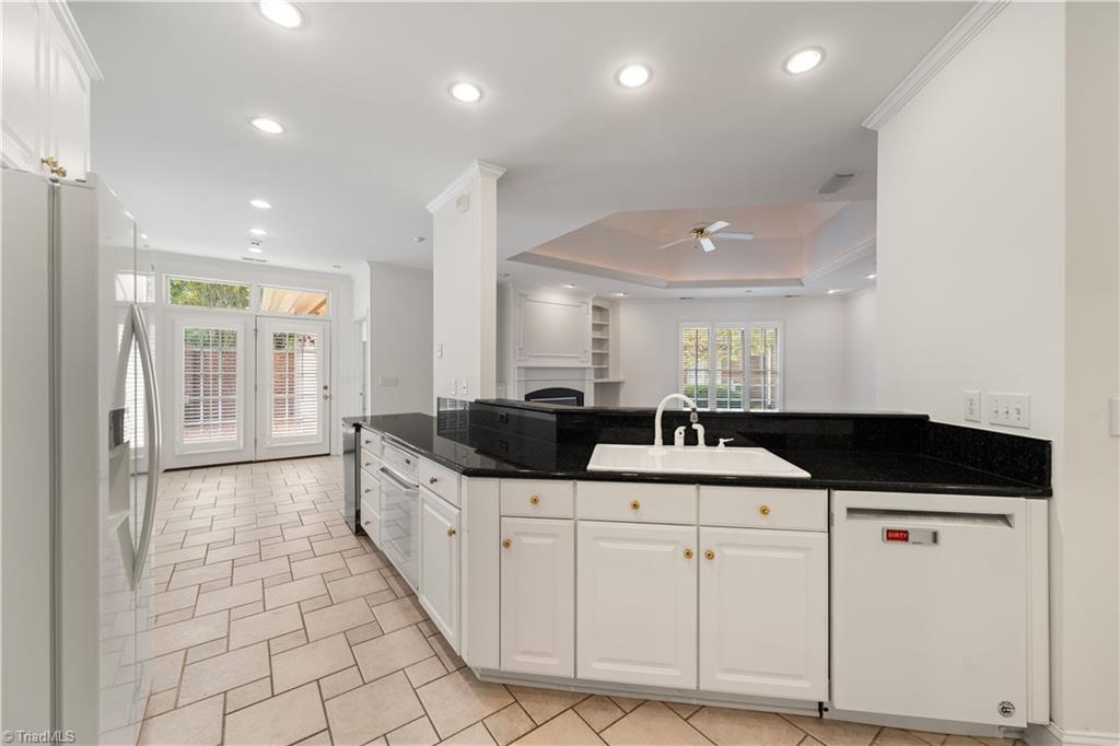 property viewer photo 13