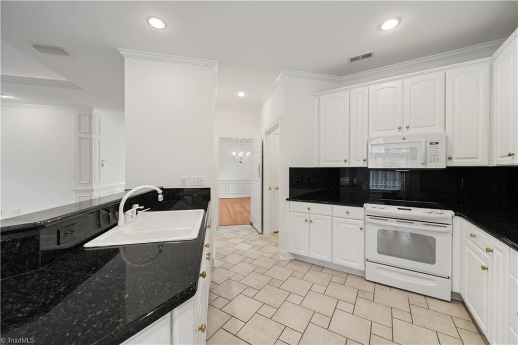 property viewer photo 14