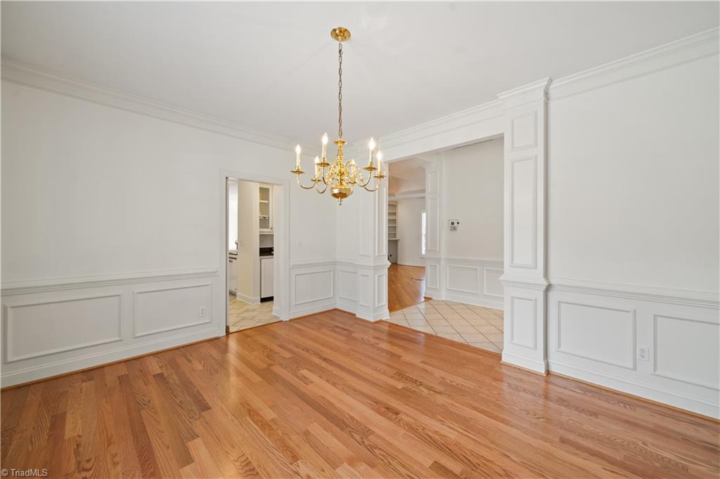 property viewer photo 19
