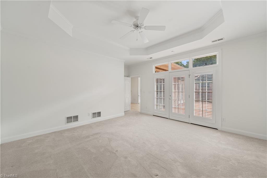 property viewer photo 29