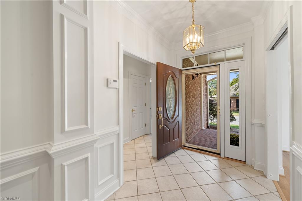 property viewer photo 4
