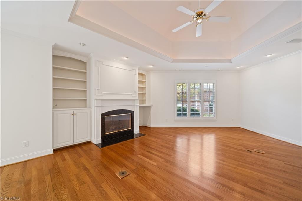 property viewer photo 8
