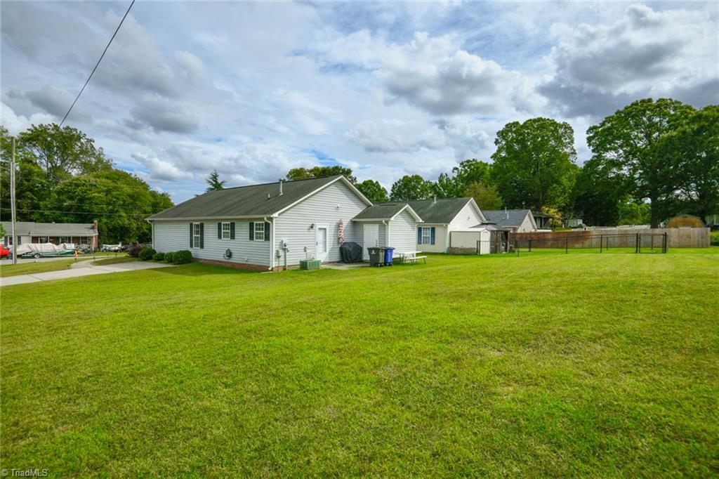 property viewer photo 23