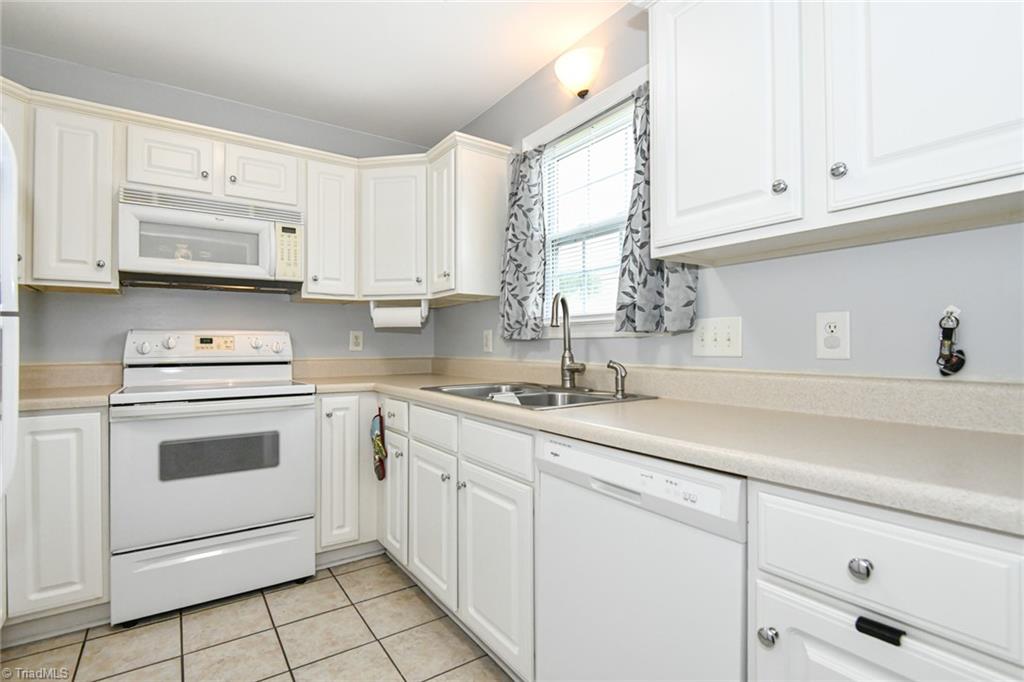 property viewer photo 5