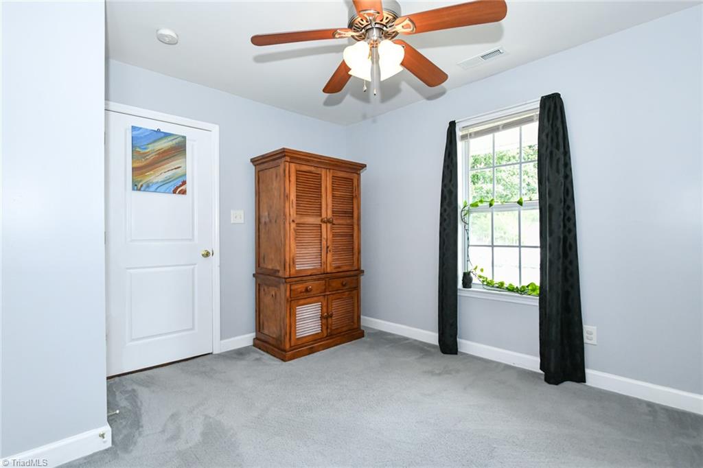 property viewer photo 8