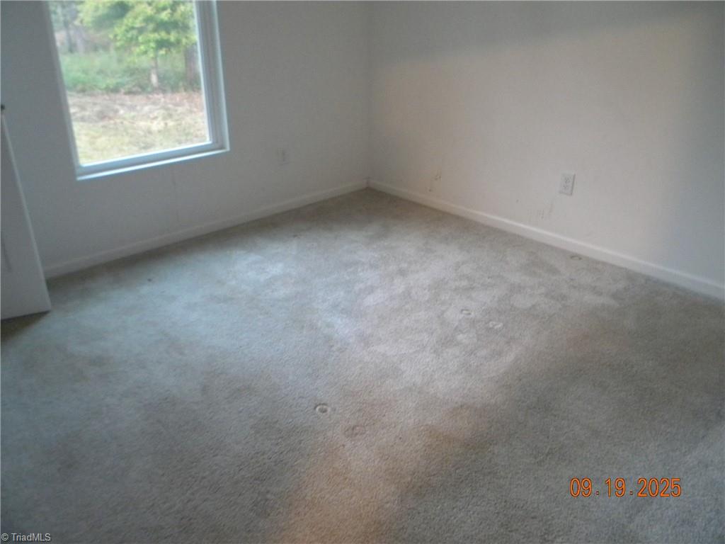 property viewer photo 10