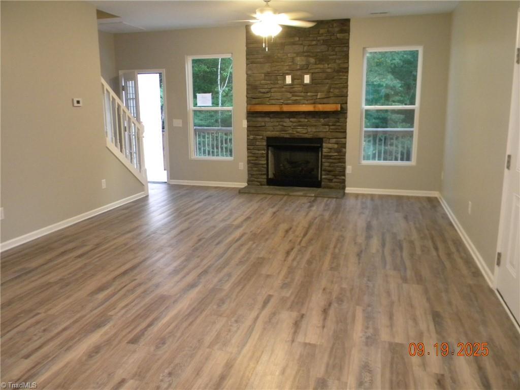 property viewer photo 6