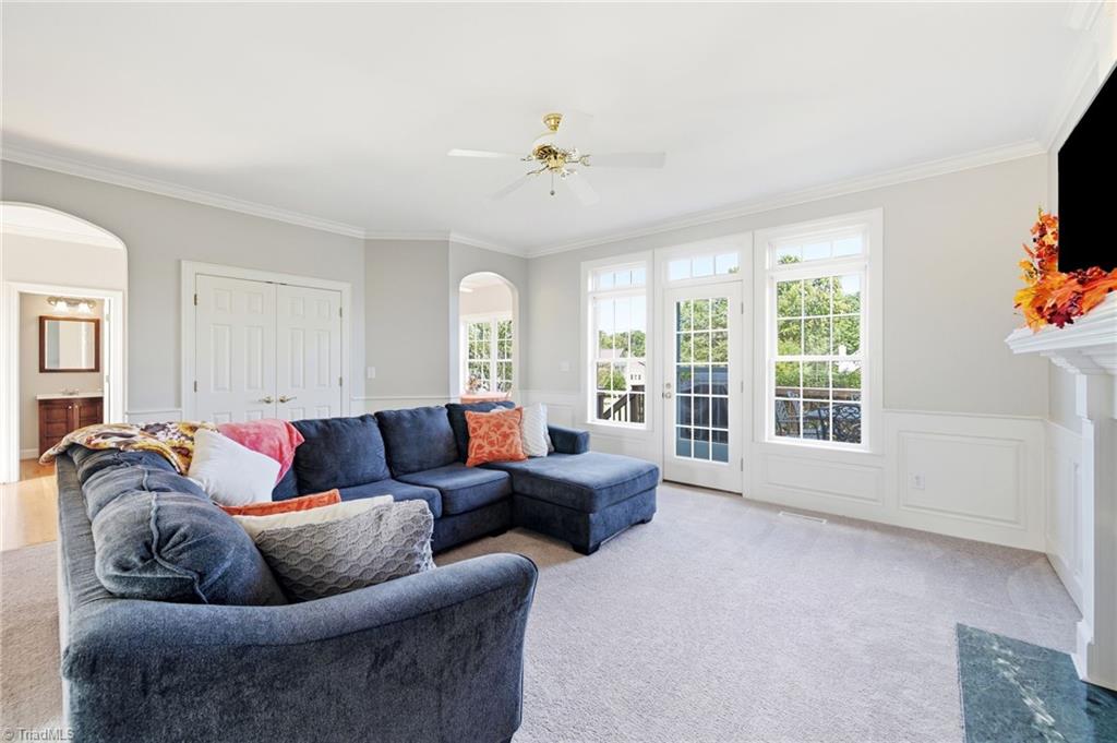 property viewer photo 12
