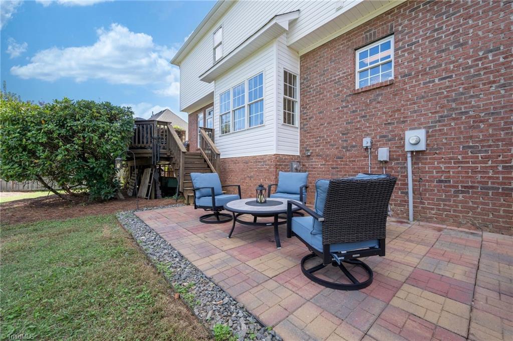 property viewer photo 23