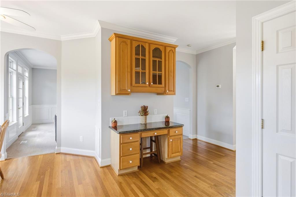 property viewer photo 25