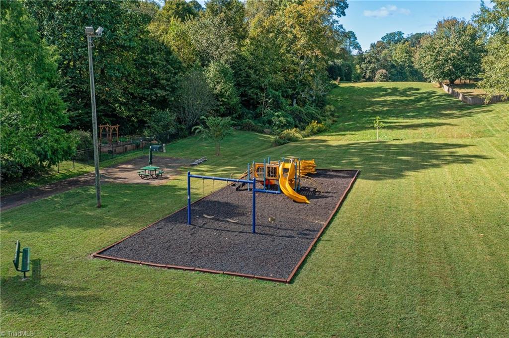 property viewer photo 38