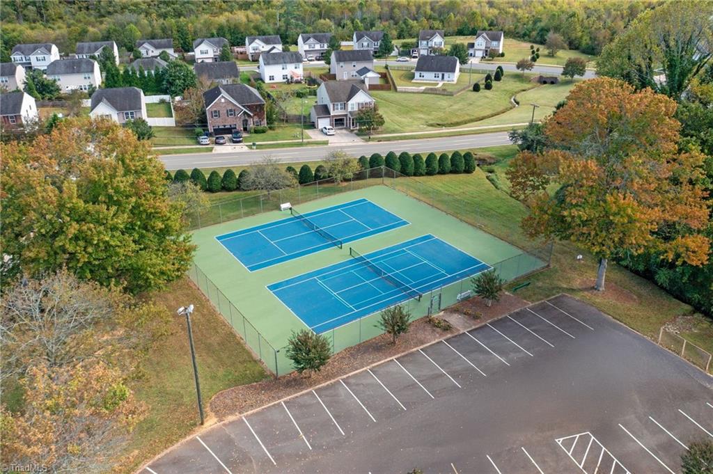 property viewer photo 47