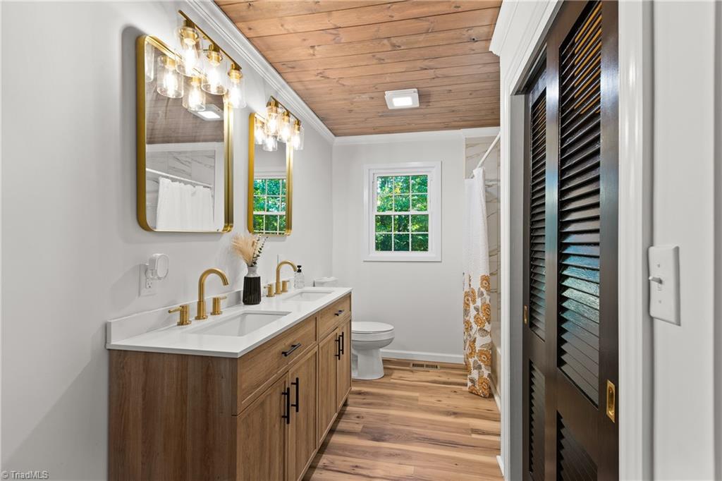 property viewer photo 21