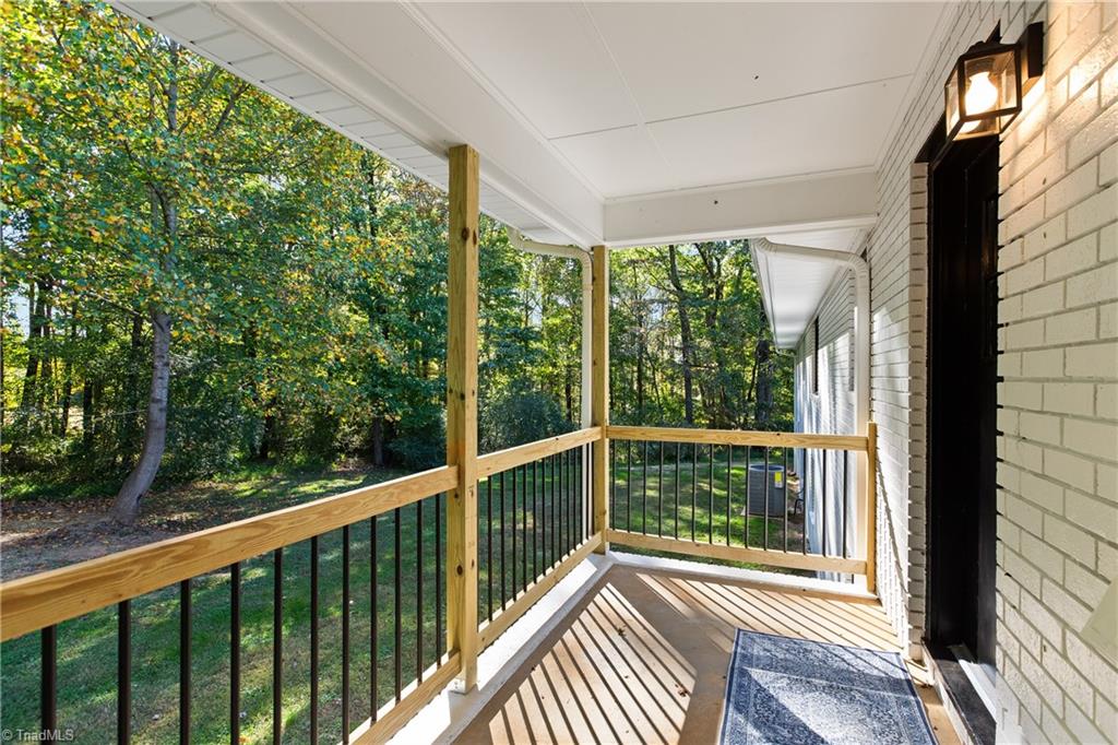property viewer photo 26