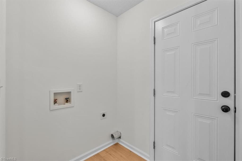 property viewer photo 28