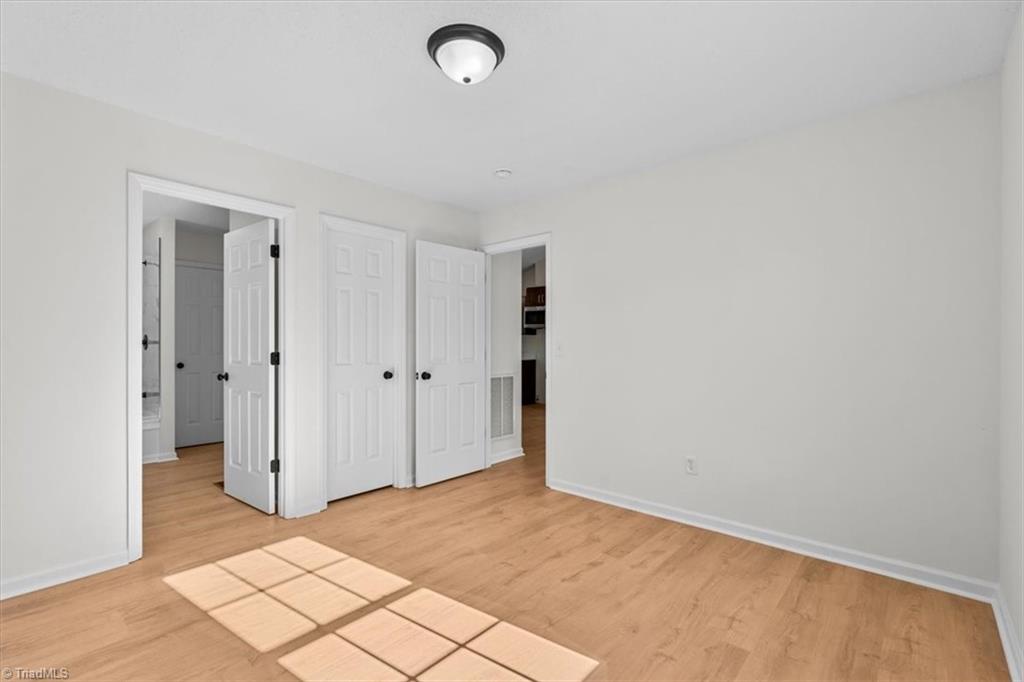 property viewer photo 29