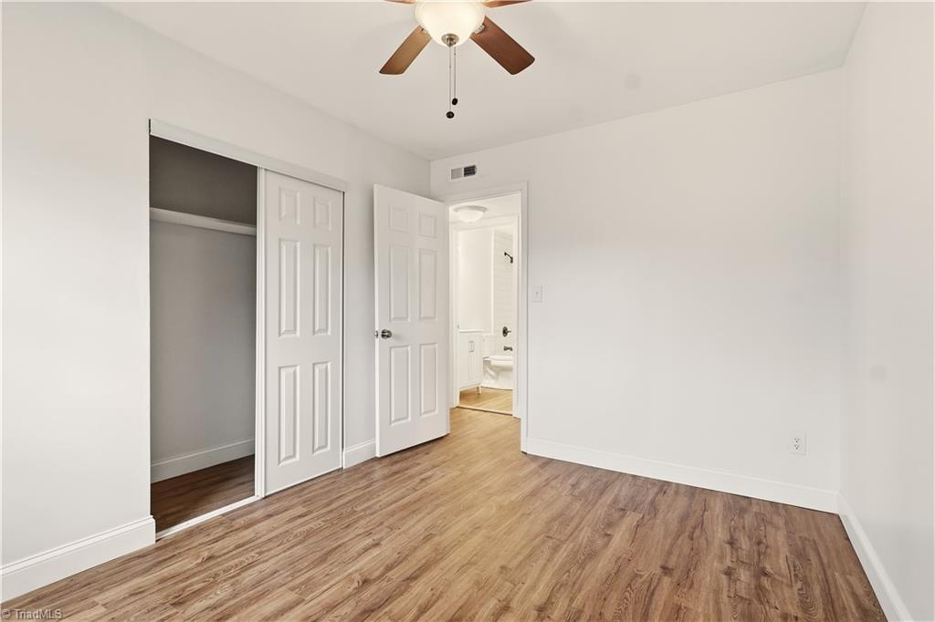property viewer photo 16