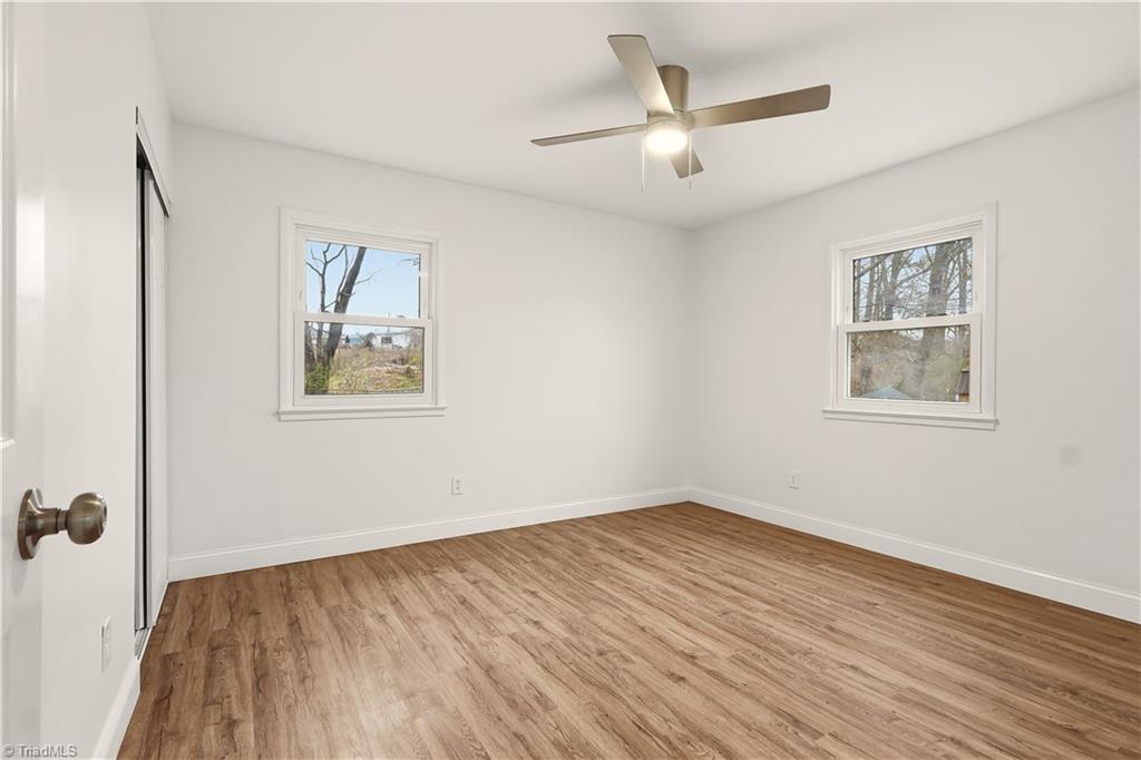 property viewer photo 24