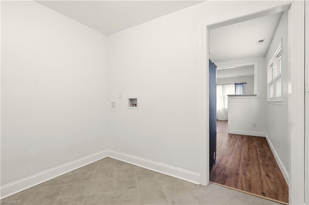 property viewer photo 28