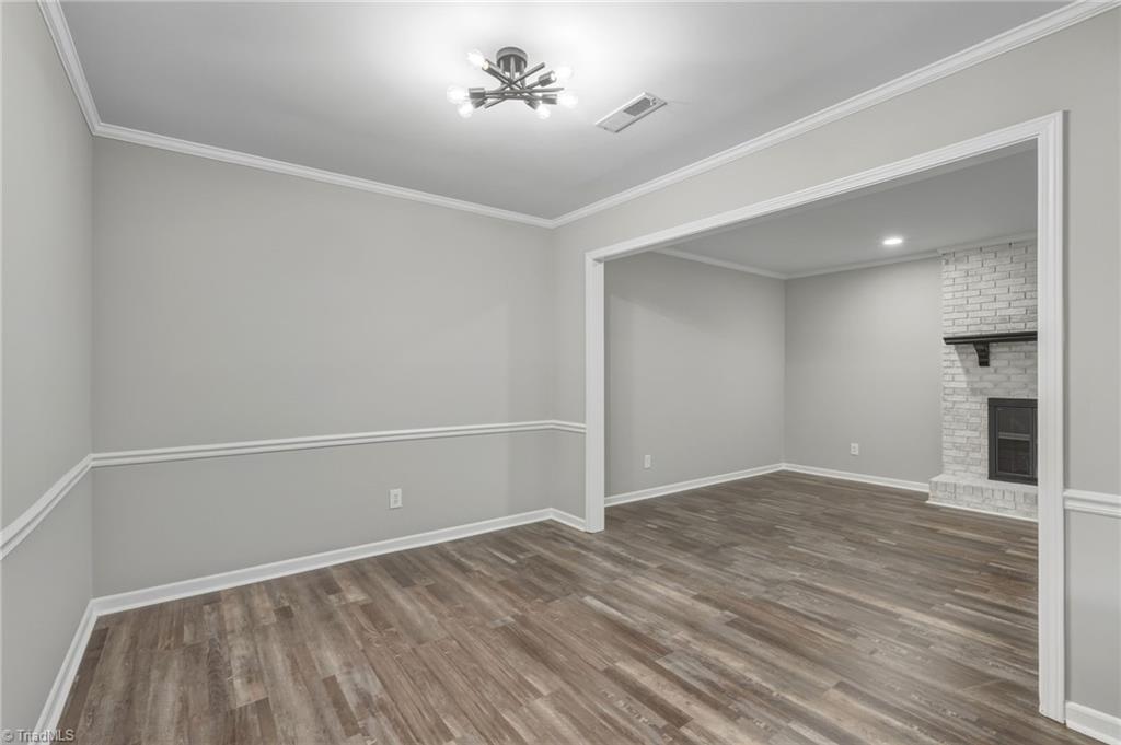 property viewer photo 11