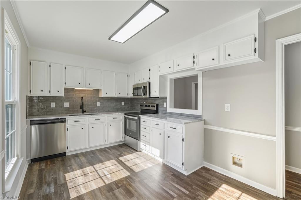 property viewer photo 18