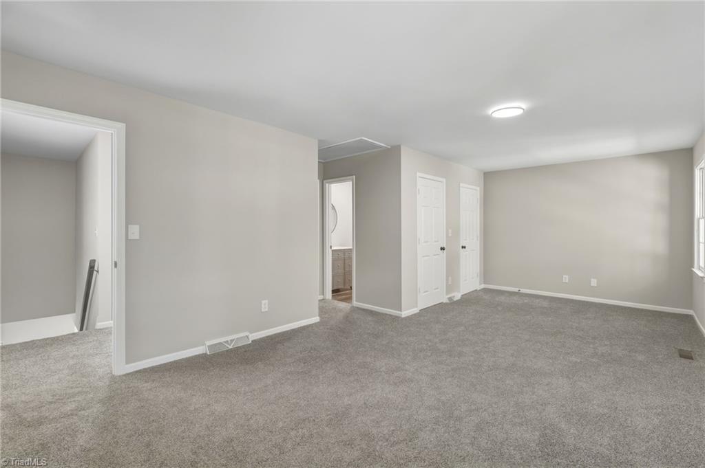 property viewer photo 26