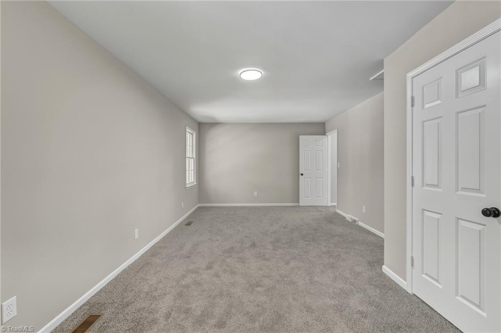 property viewer photo 27