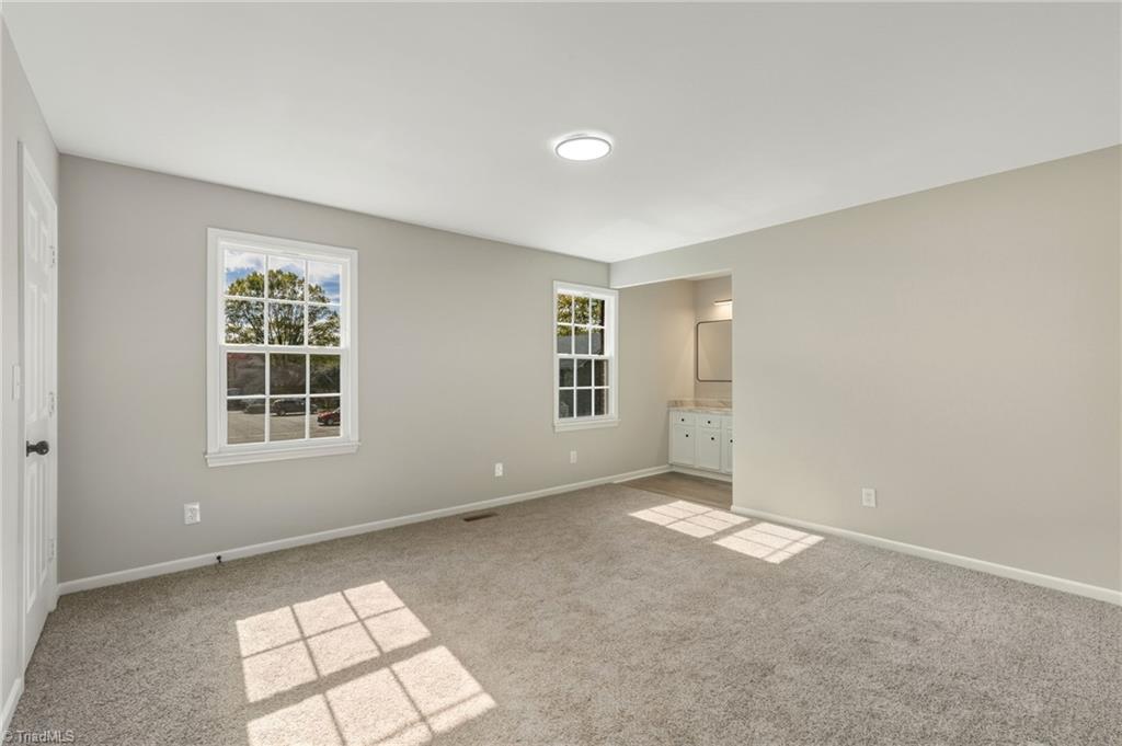 property viewer photo 30
